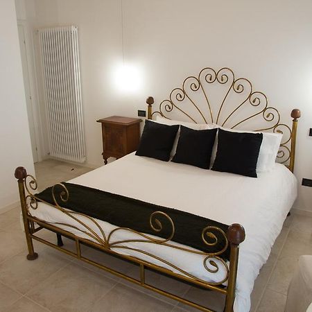 B&B มารอสติกา ห้อง รูปภาพ